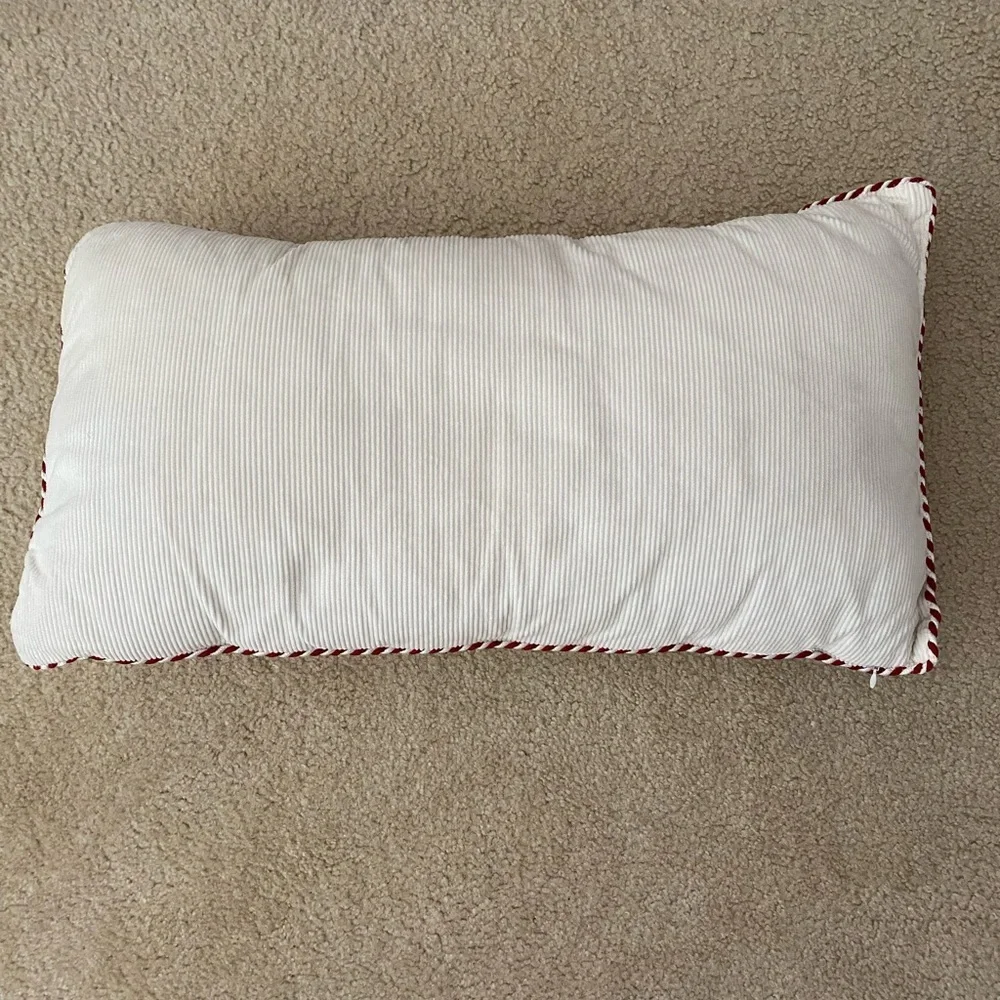 Holiday Noël Decorative Pillow – EUC